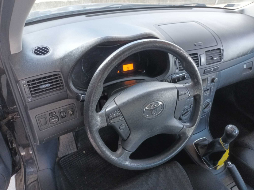 Toyota Avensis, 2008