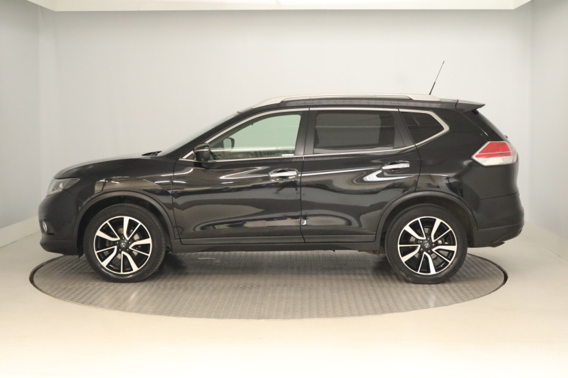 Nissan X-Trail, 2015
