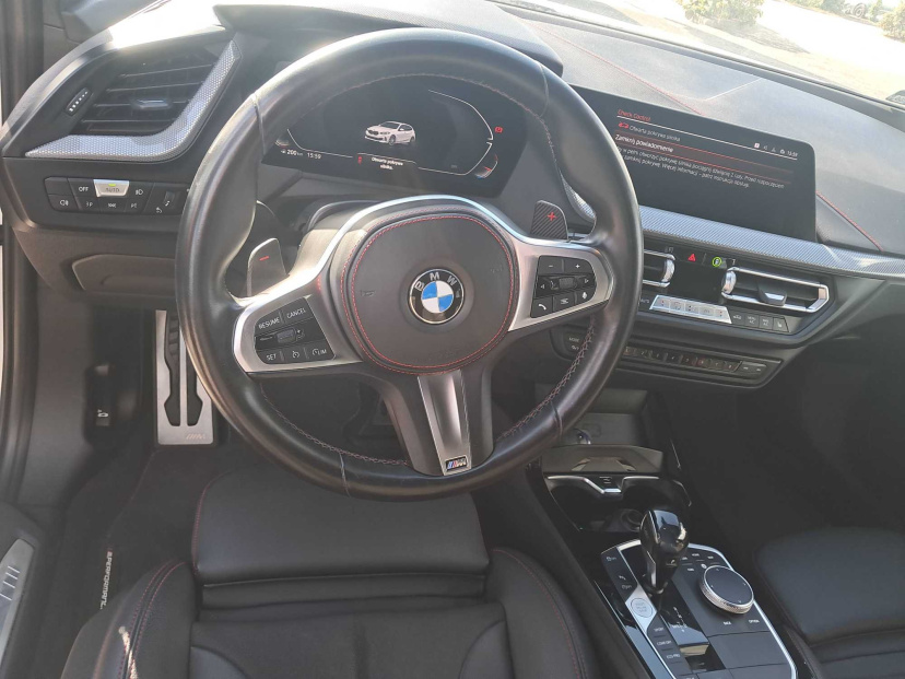 BMW 1, 2021