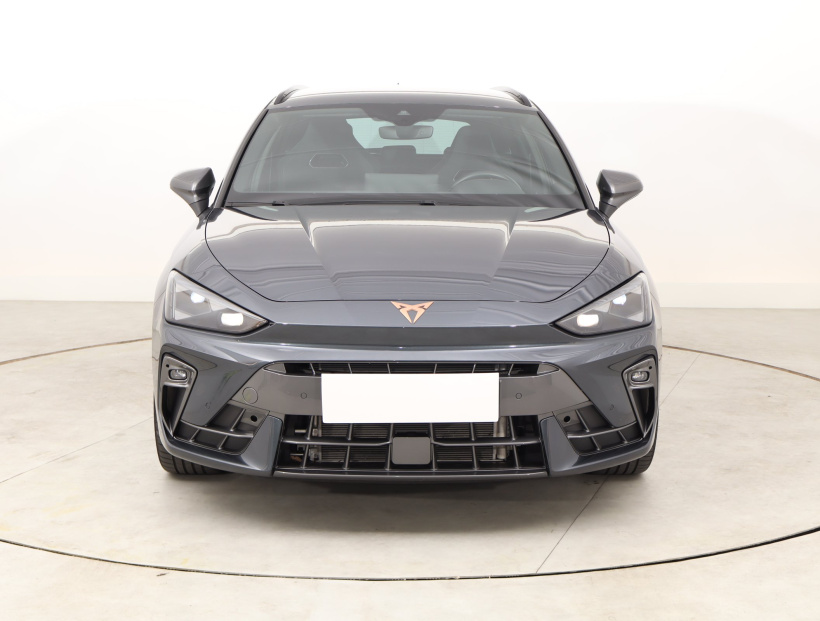 Cupra Leon, 2025
