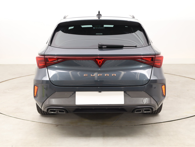 Cupra Leon, 2025