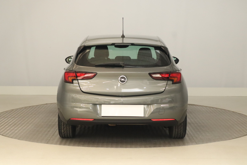 Opel Astra, 2020