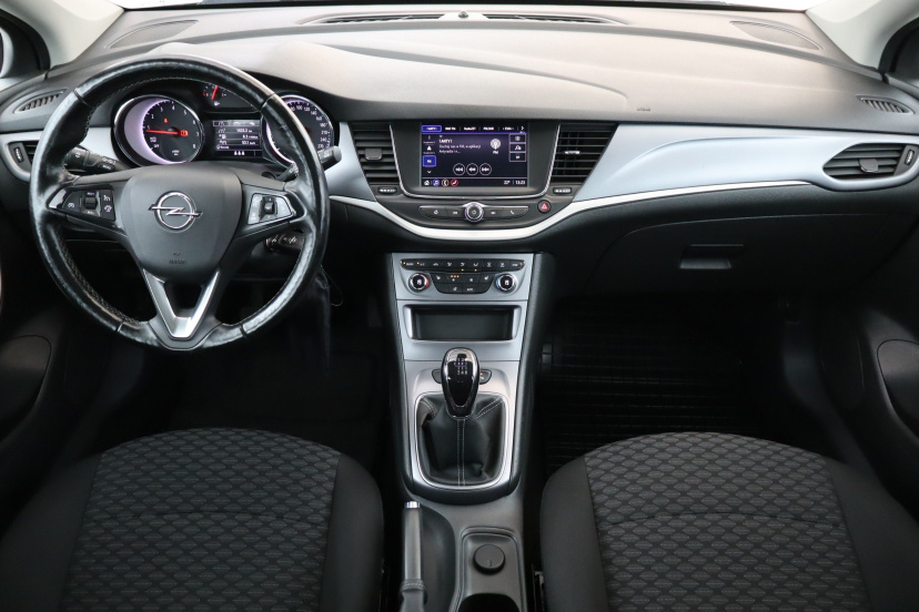 Opel Astra, 2020