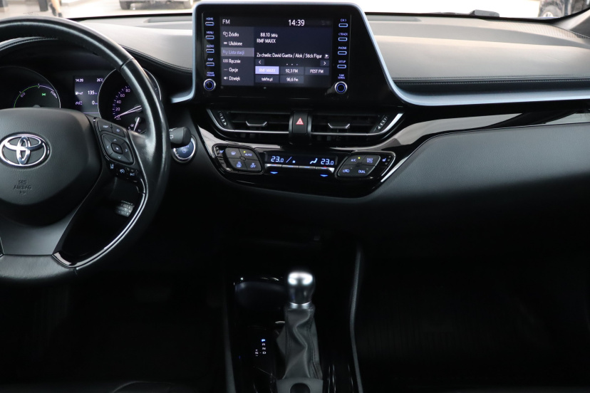 Toyota C-HR, 2020
