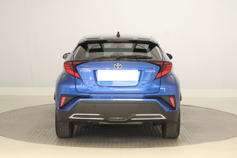 Toyota C-HR, 2020
