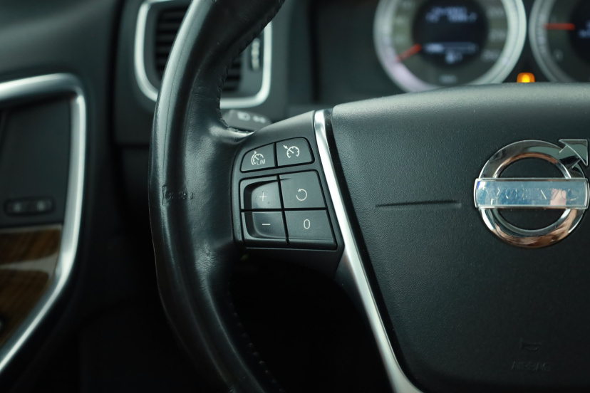 Volvo S60, 2011