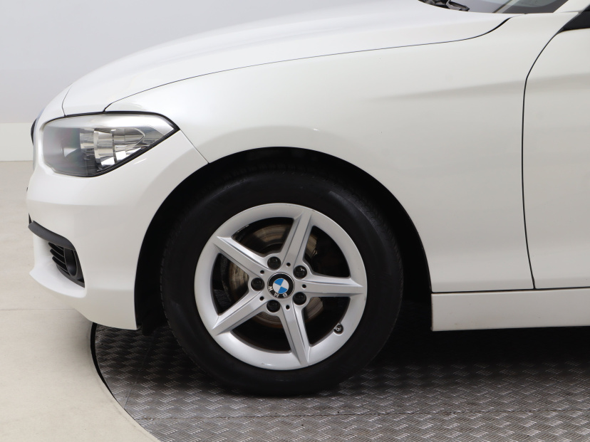 BMW 1, 2015