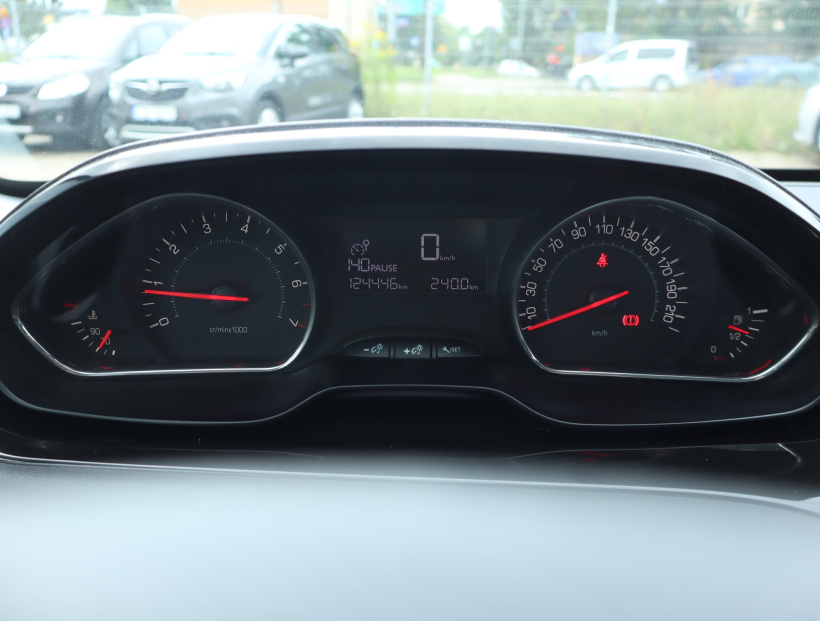Peugeot 208, 2014