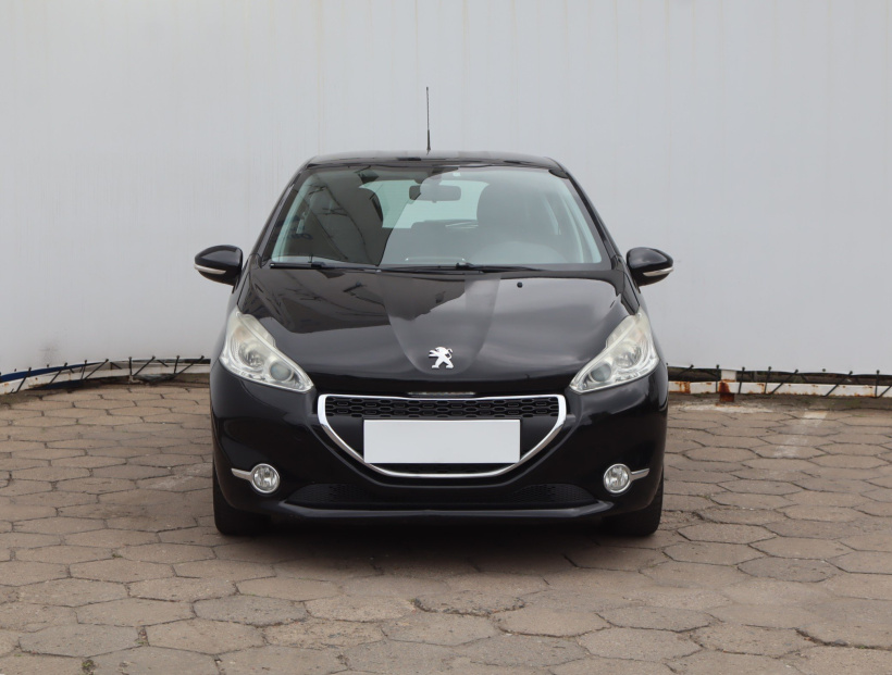 Peugeot 208, 2014