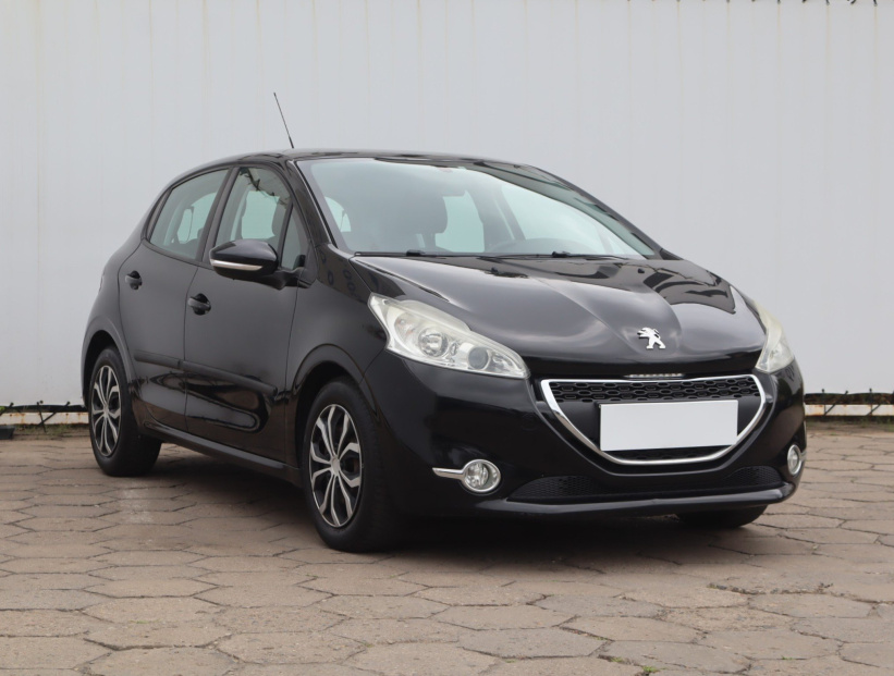 Peugeot 208, 2014