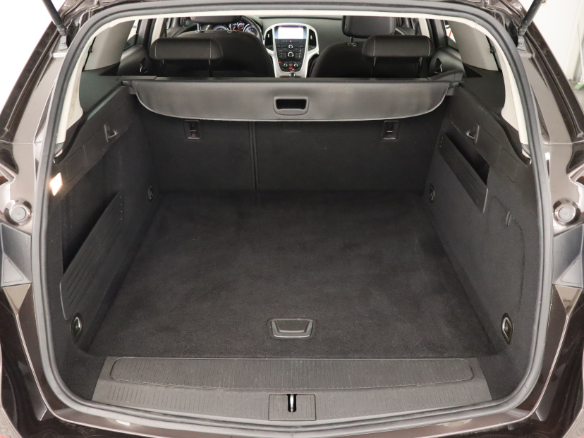 Opel Astra, 2014