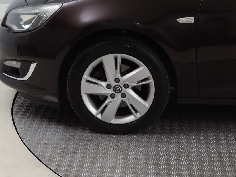 Opel Astra, 2014