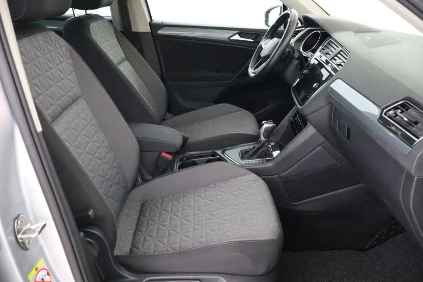 Volkswagen Tiguan, 2022