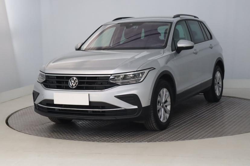 Volkswagen Tiguan, 2022