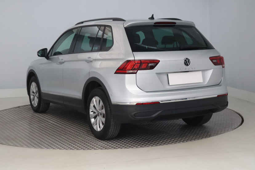 Volkswagen Tiguan, 2022