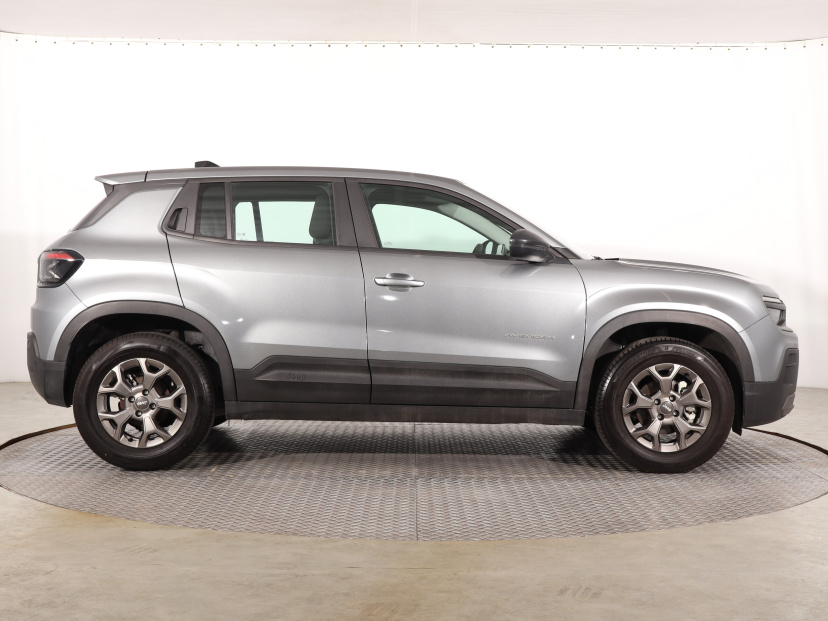 Jeep Avenger, 2025