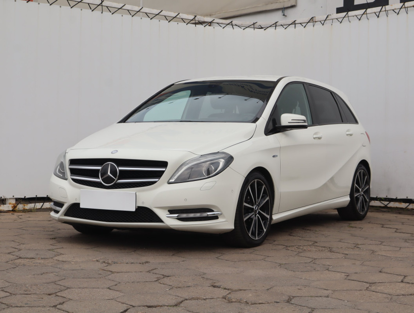 Mercedes-Benz B, 2013