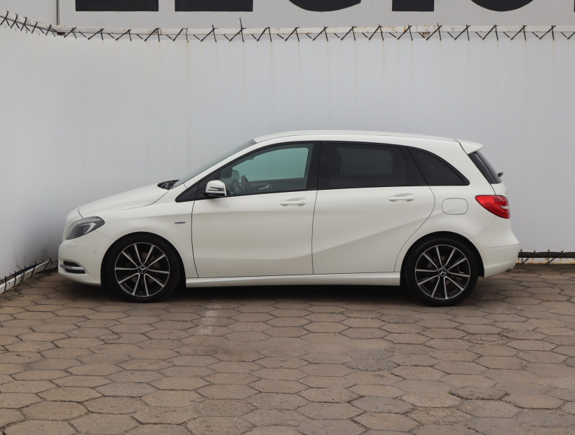 Mercedes-Benz B, 2013