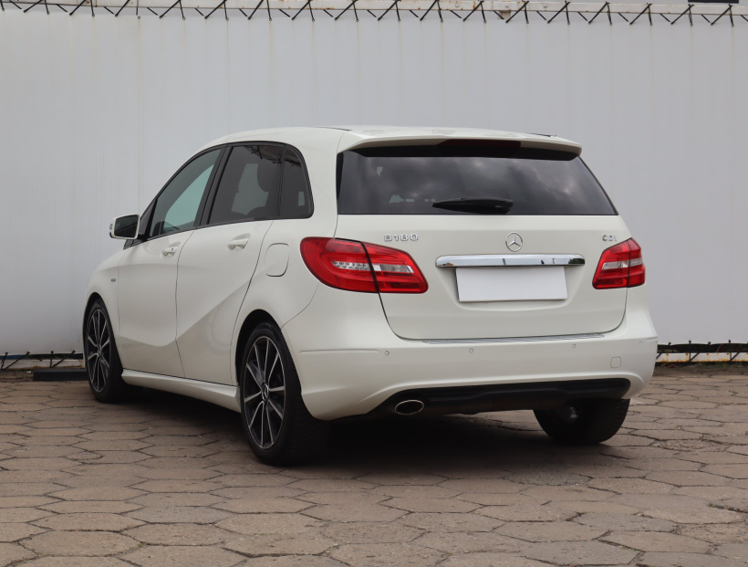 Mercedes-Benz B, 2013