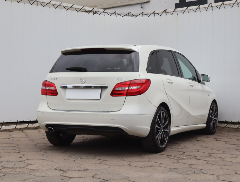 Mercedes-Benz B, 2013