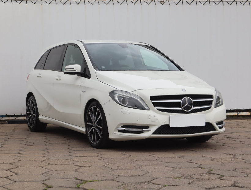 Mercedes-Benz B, 2013