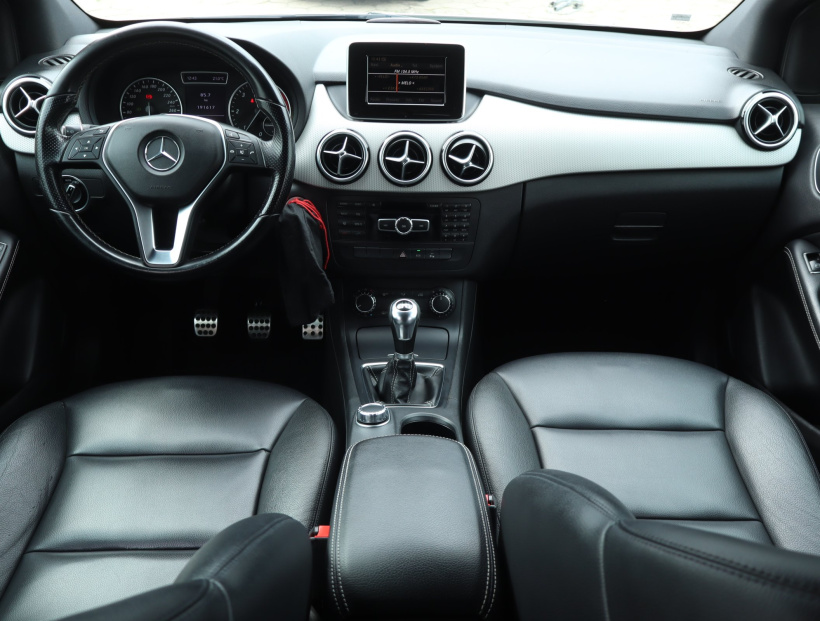 Mercedes-Benz B, 2013