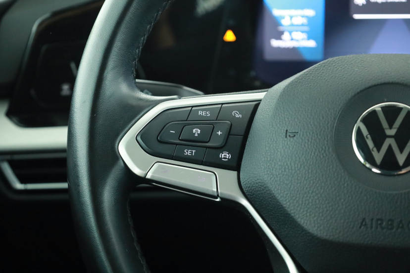 Volkswagen Golf, 2021