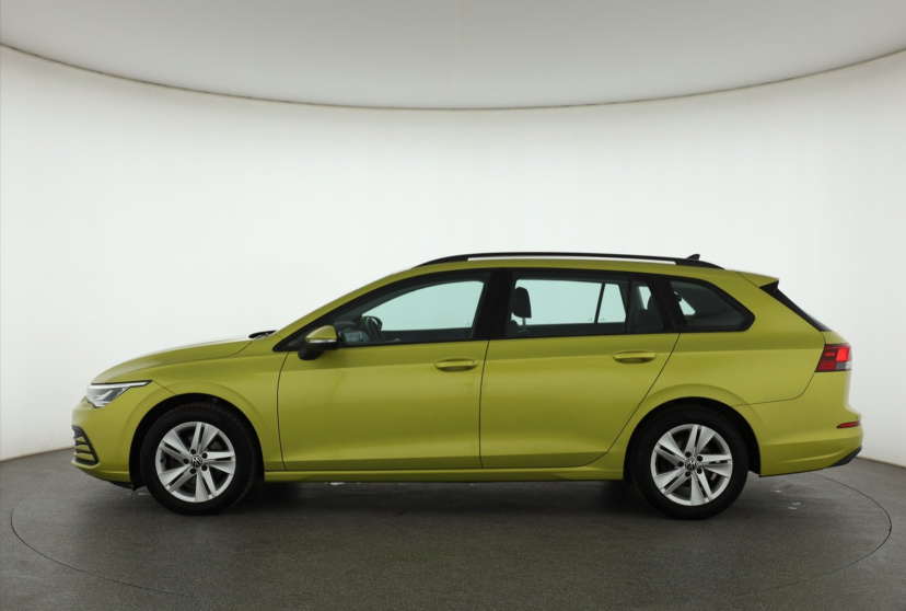 Volkswagen Golf, 2021