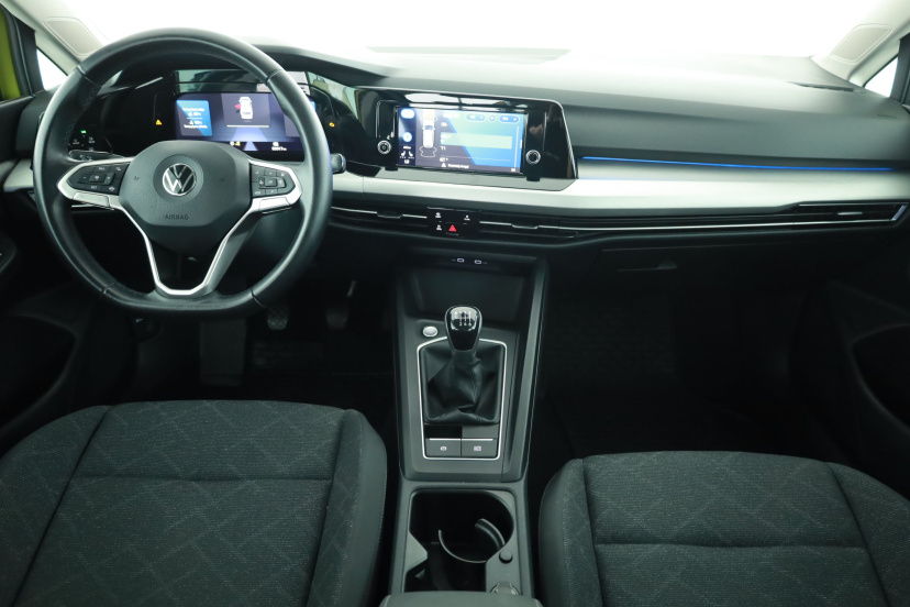 Volkswagen Golf, 2021