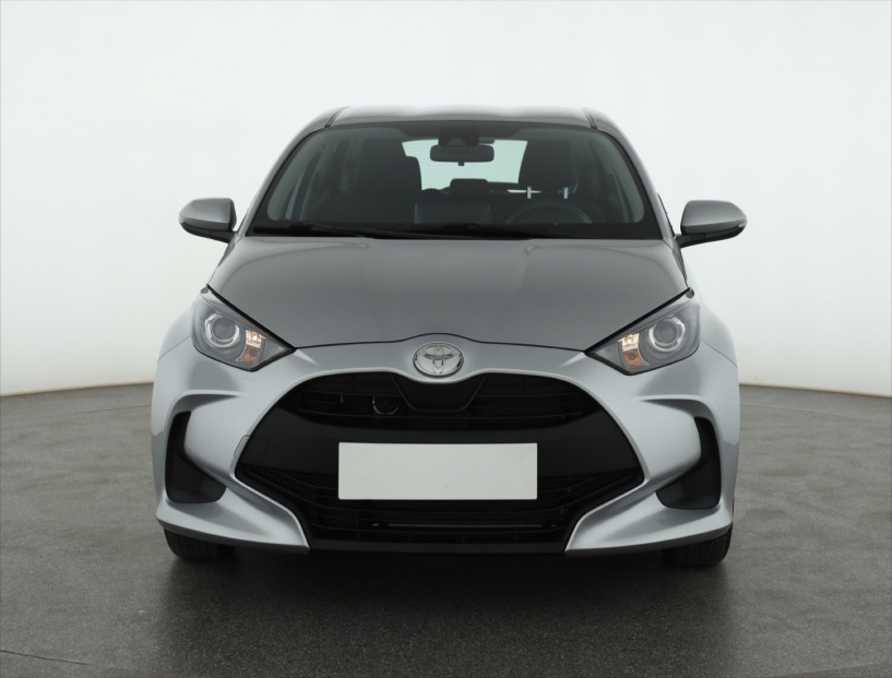 Toyota Yaris, 2024