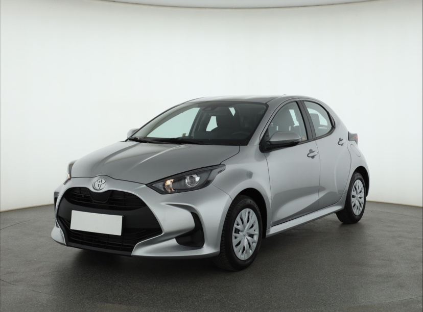 Toyota Yaris, 2024