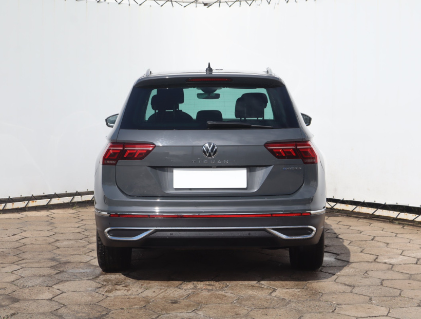 Volkswagen Tiguan, 2021