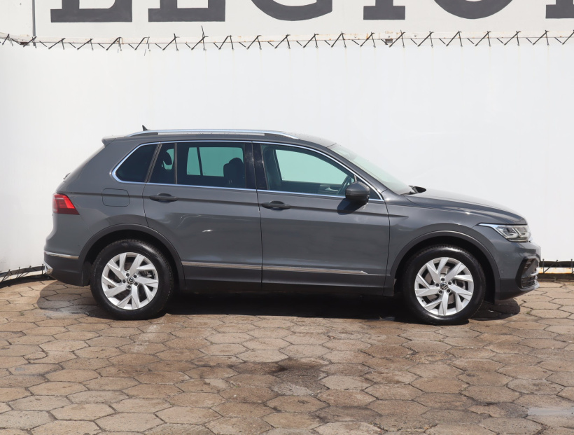 Volkswagen Tiguan, 2021
