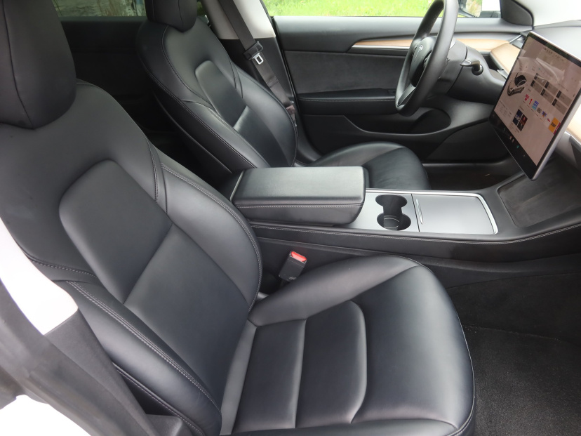 Tesla Model 3, 2021