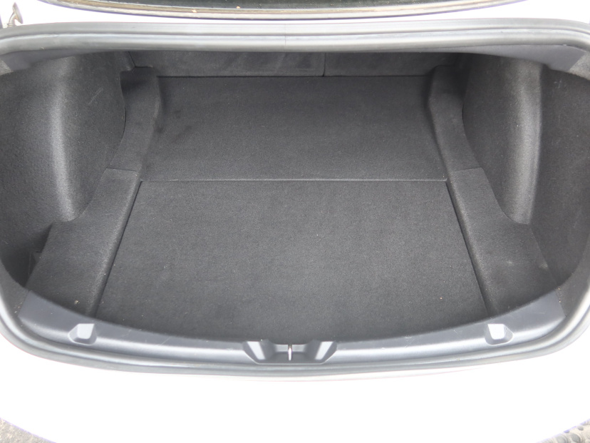 Tesla Model 3, 2021