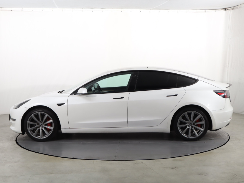 Tesla Model 3, 2021