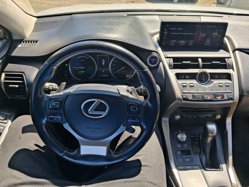 Lexus NX, 2018