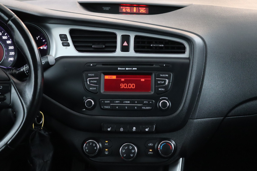 Kia Ceed, 2013