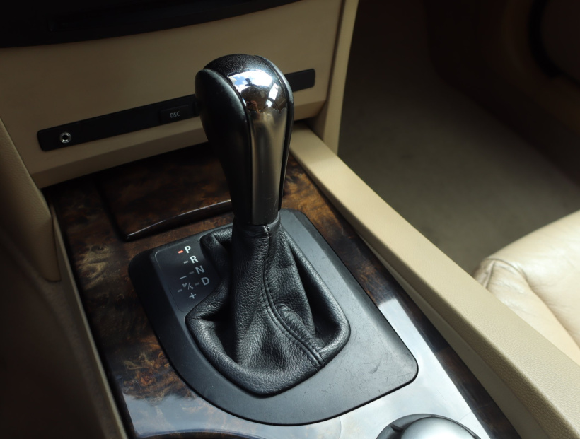 BMW 5, 2004