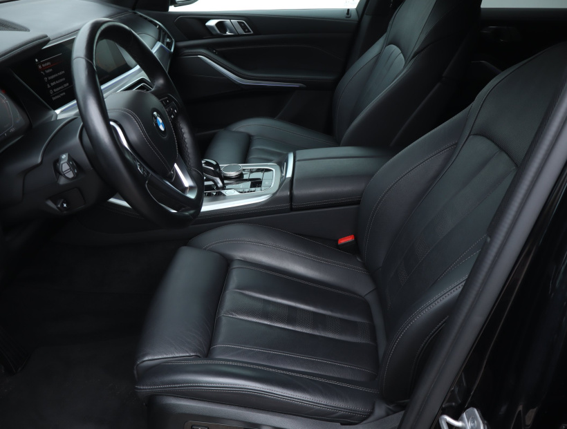 BMW X5, 2021