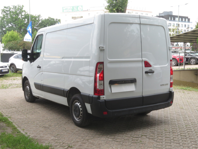 Renault Master, 2021