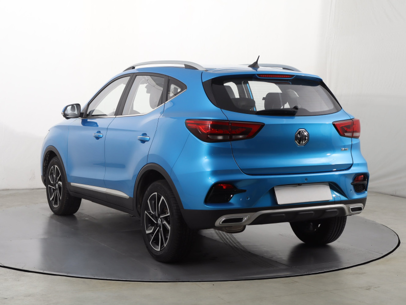 MG ZS SUV, 2024