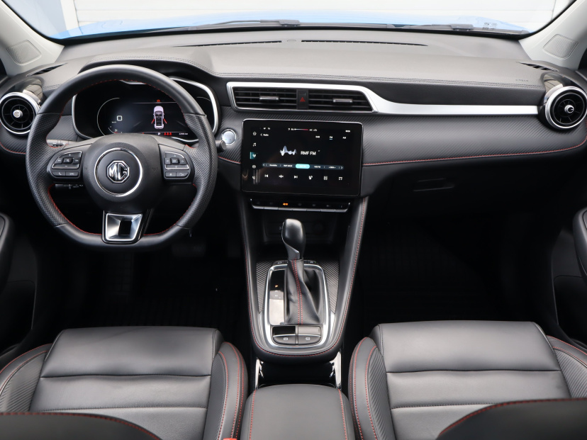 MG ZS SUV, 2024