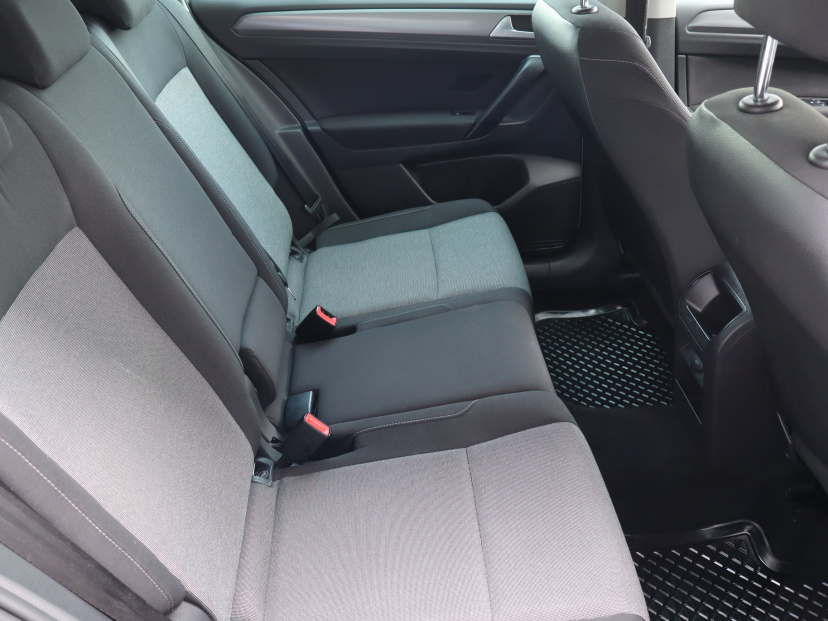 Volkswagen Golf Sportsvan, 2016