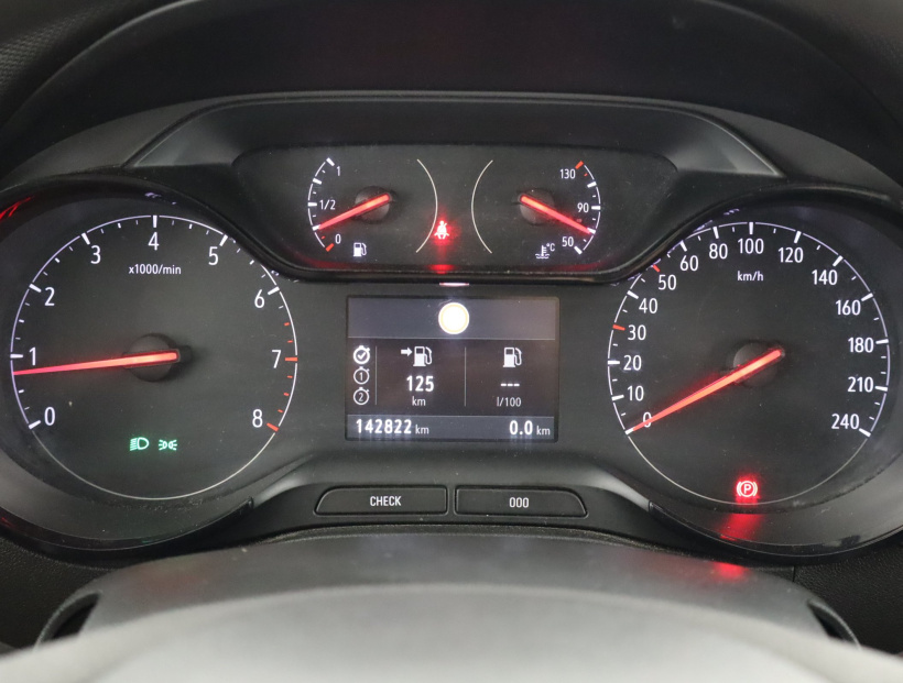 Opel Crossland, 2018