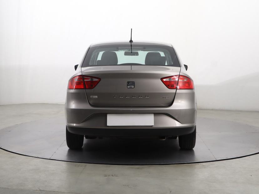 Seat Toledo, 2016