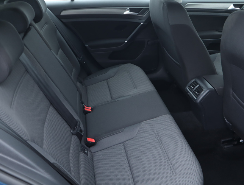 Volkswagen Golf, 2013