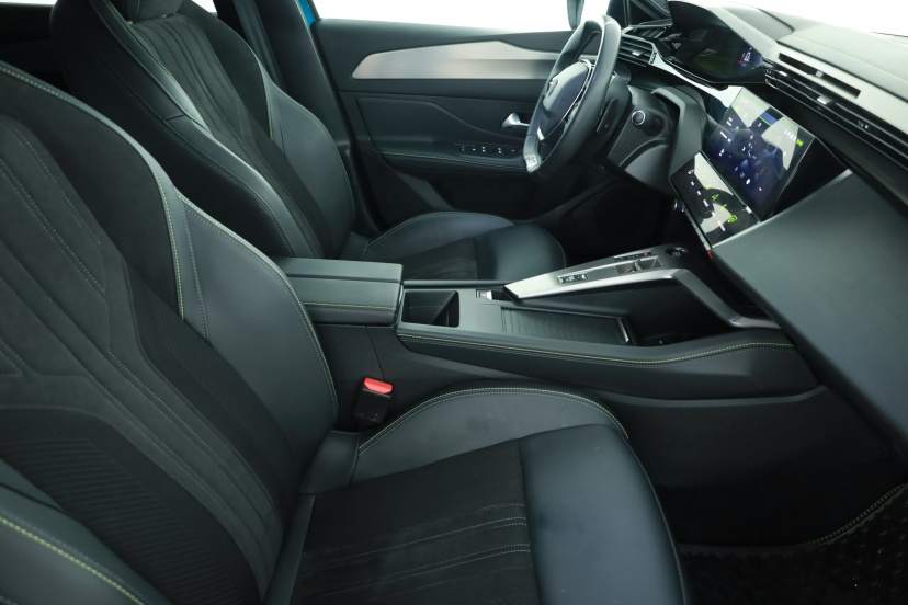 Peugeot 408, 2024