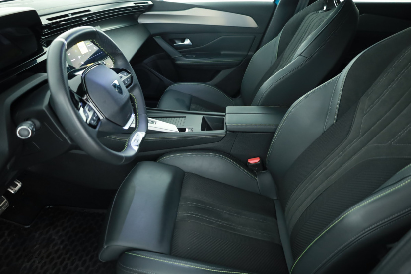 Peugeot 408, 2024