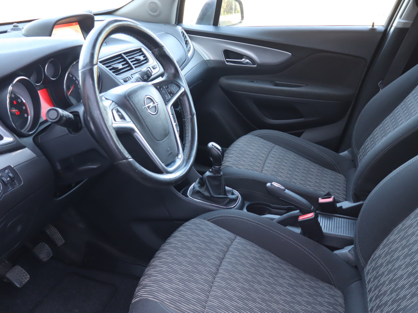 Opel Mokka, 2016